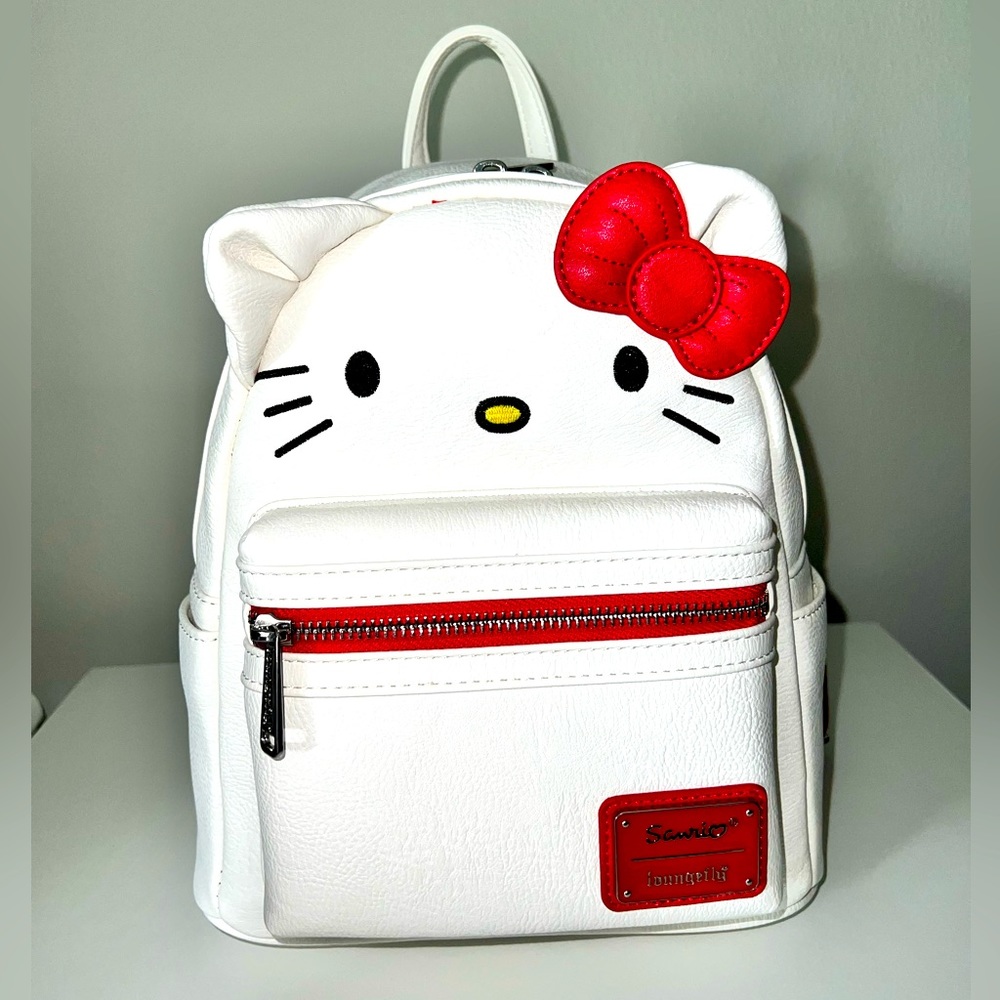 Loungefly Hello Kitty backpack nwt purse